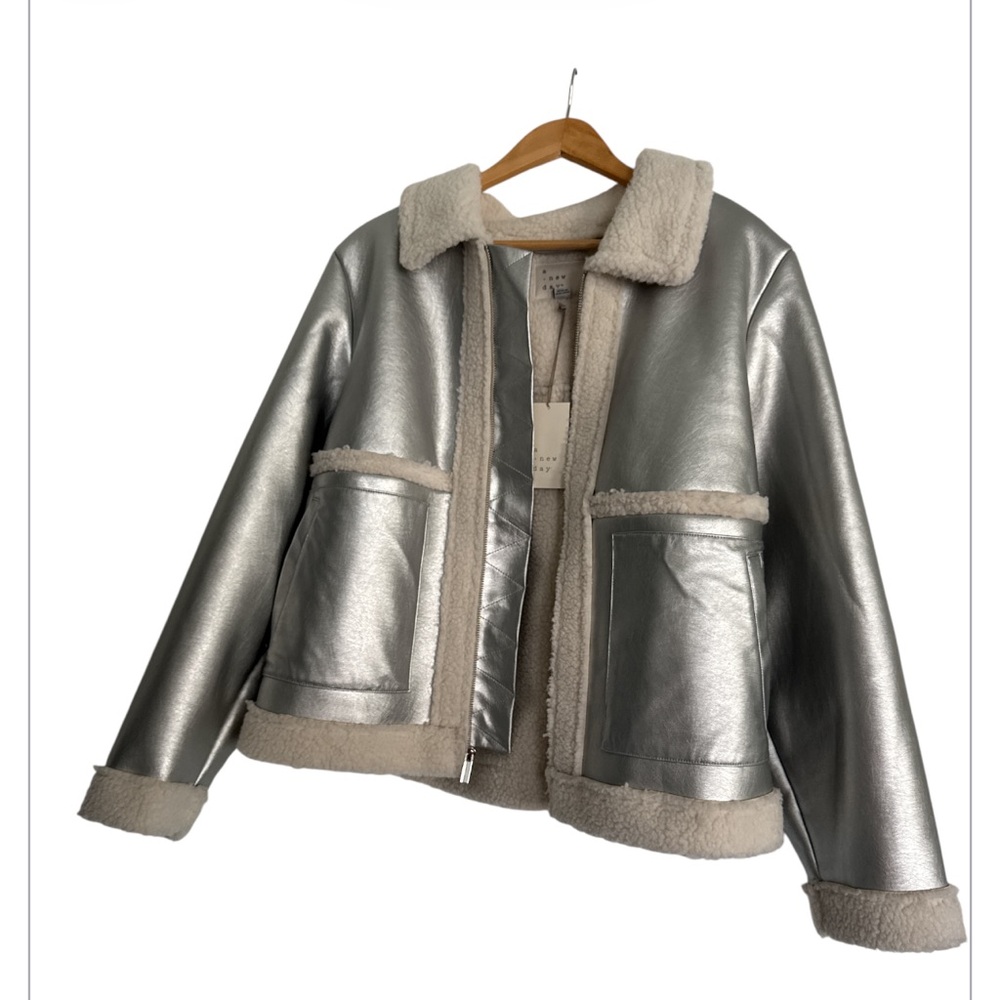 Stylish Silver Women's Teddy Jacket